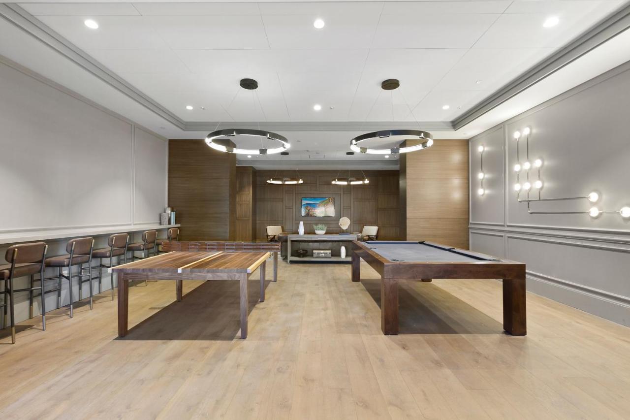 The Vanderbilt Hotel Suites Westbury Dış mekan fotoğraf