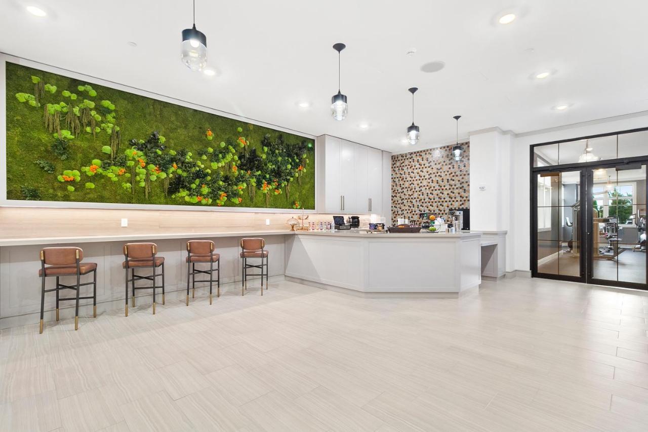 The Vanderbilt Hotel Suites Westbury Dış mekan fotoğraf