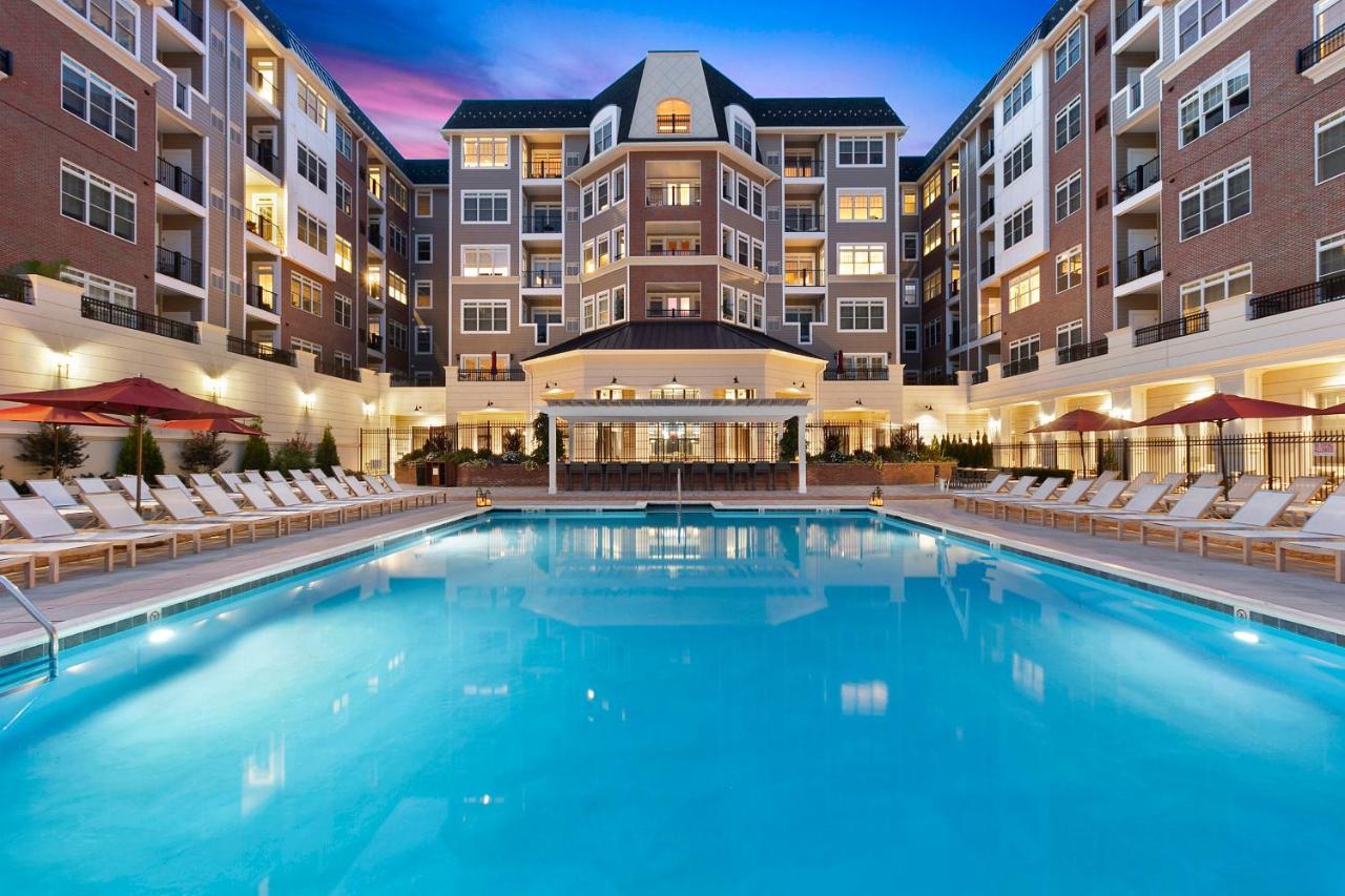 The Vanderbilt Hotel Suites Westbury Dış mekan fotoğraf